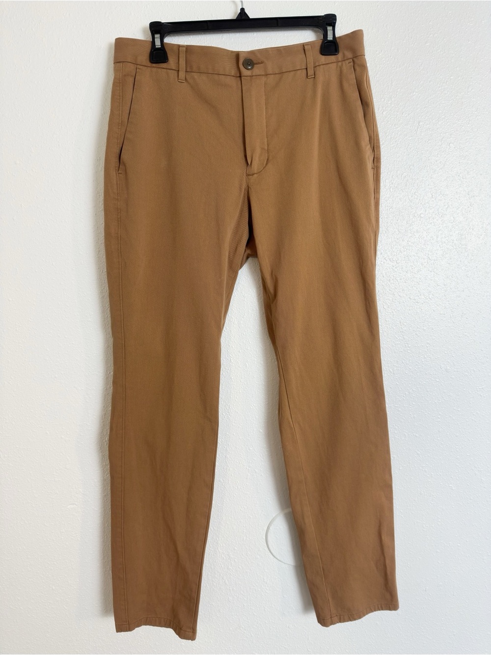 Everlane uniform slim fit performance chino pants
